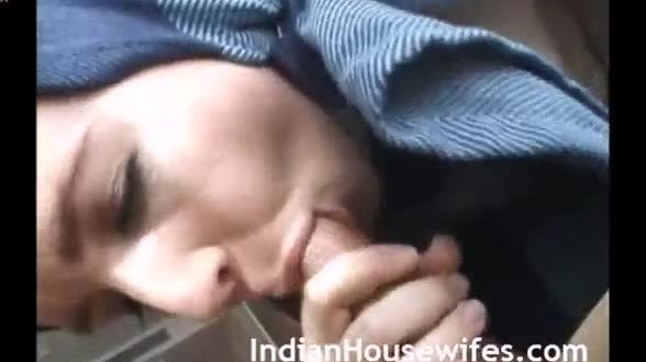 Indian housewife blowjob xxx videos